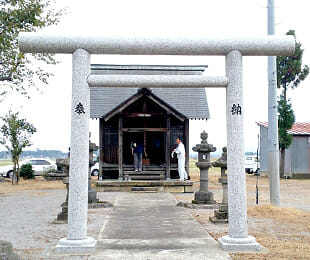 石動神社(Before)